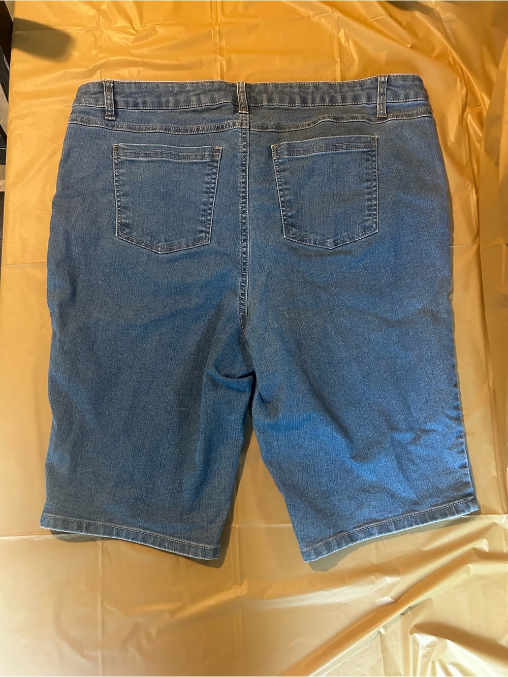 Denim 24/7 Women's Blue Denim Bermuda Shorts